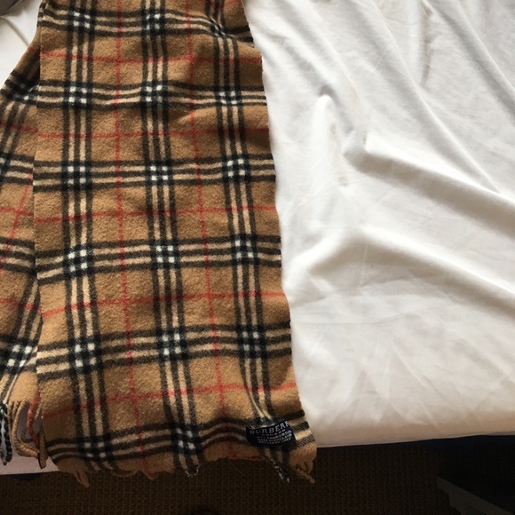 Burberry Other - Burberry scarf